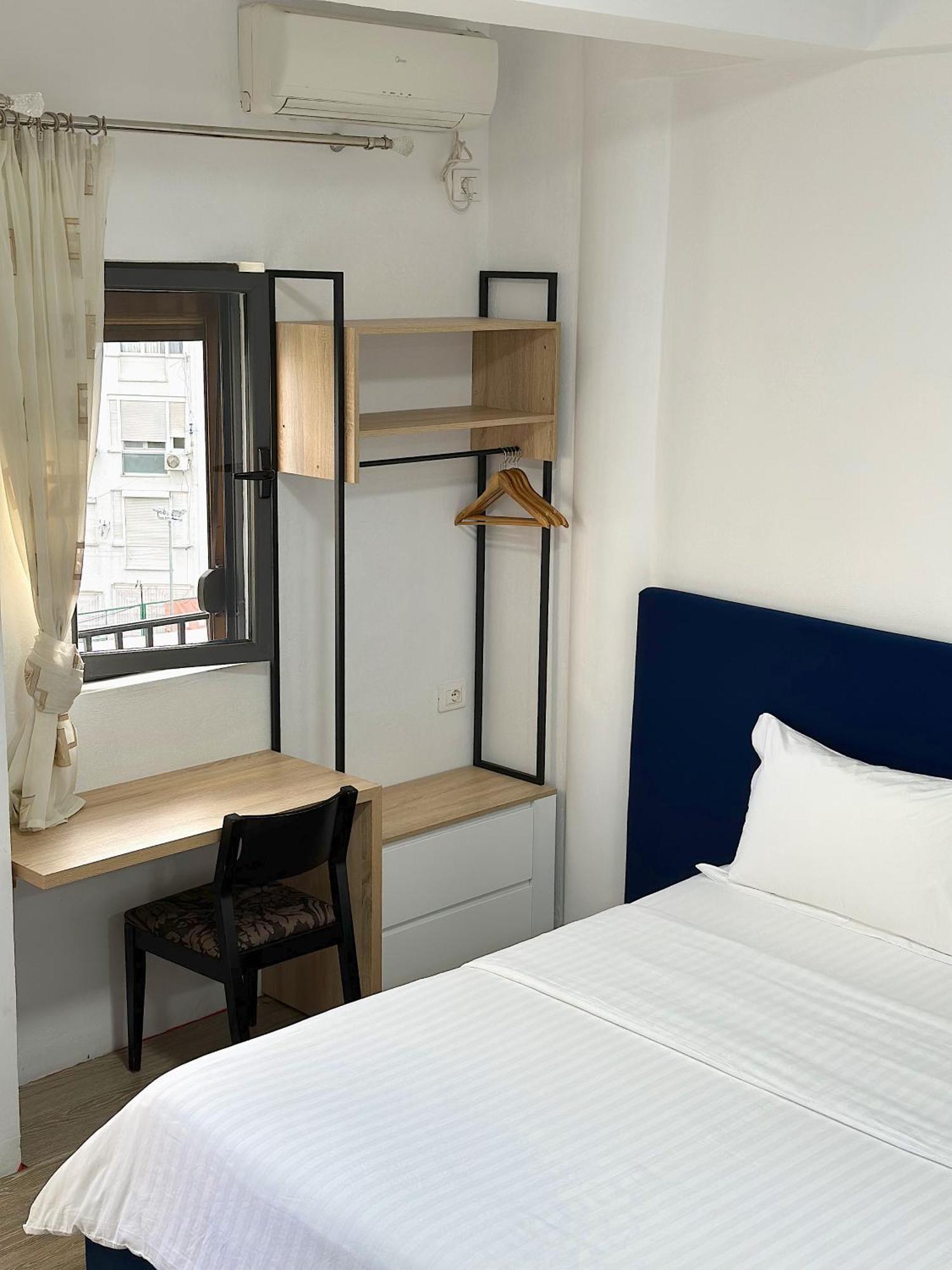 Holiday Apartment Tirana Esterno foto